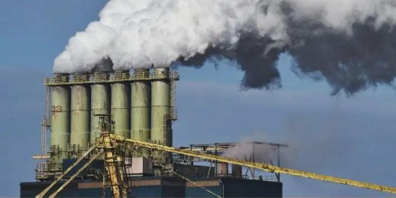 Natural Gas Market Volatility Is Being Structuralized by Storage Constraints, Weather Risk, and LNG Linkages